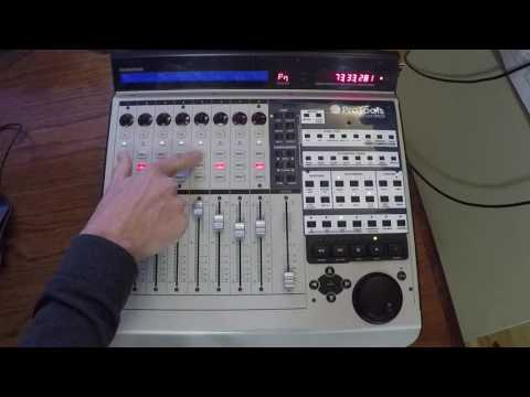 Mackie-MCU-Pro-Control-Universal-Pro-Control 8-channel-Surface-with USB and Midi