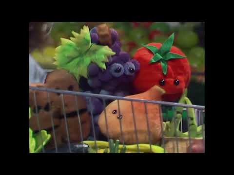 The Muppet Show - 412: Phyllis George - “Yes, We Have No Bananas” (1979)