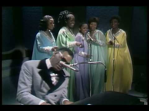 SHAKE by Ray Charles & The Raelettes