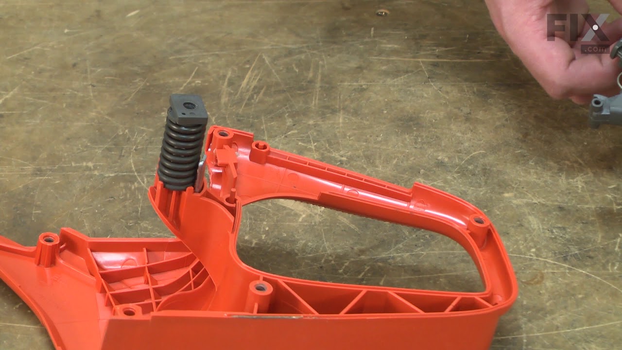 Replacing the Handle Half, Right