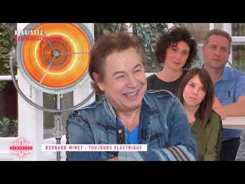 La surprise de Bernard Minet à Riad Sattouf ! - Clique Dimanche du 02/12 - CANAL+