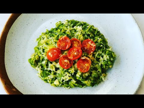 Orzo con Pollo, Queso, Tomates y Caldo de Espinacas | Chicken and Spinach Broth Orzo