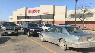 Hy-Vee changing hours