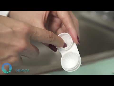 How to care for your contact lens case