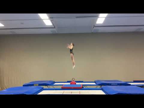 Trampolin eTournament - Maya Möller Kür
