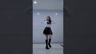 Download lagu Kep1er 케플러 - ‘WA DA DA’ mp3 Download lagu Kep1er 케플러 - ‘WA DA DA’ mp3