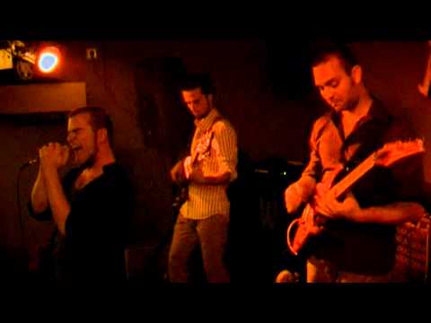 MoNaStereo - Feel Good