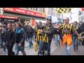 Optocht Vitesse-fans door de stad