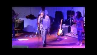 Kingly T Performing Eastward Bound In Zimbabwe October 12,2013