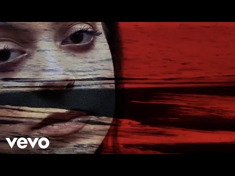 Sila Lua - Iris (Official Video)