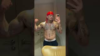 Download lagu COMO PENSAM QUE SOU vs COMO REALMENTE SOU #shorts mp3