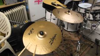 Video thumbnail for Zildjian ZXT 16" Medium Thin Crash Cymbal Sound Test / Review by Alex Starkey