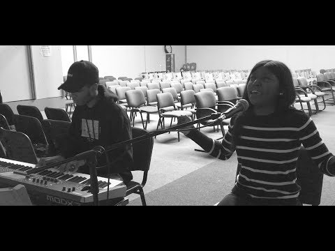 100% Worship Jennie M. Music & Natew keys (WALK IN LOVE ACOUSTIQUE) Dena Mwana & Gwen Dressaire