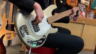 Video thumbnail for Music Man StingRay Special -Ghost Wood/M- by クロサワ楽器店 G-CLUB SHIBUYA