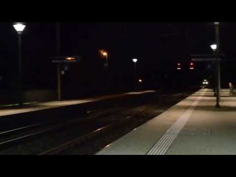 Re 8 11239 Porrentruy+421 375-7