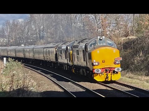 DRS 37218 & Regional Railways 37425 Thrash 1Z12 The Pennine Wayfarer 12/03/2022