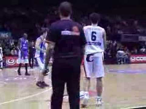 38 17-11-07 BCO-Mons - Chuck vanop afstand (net geen 3).mpg