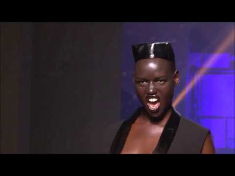 Grace Jones por Jean Paul Gaultier