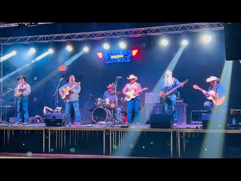 Los Desperadoz Live at Mustang Lounge 