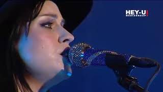 Amy Macdonald - Don&#39;t Tell Me That It&#39;s Over (Live At Danauinselfest 2013)