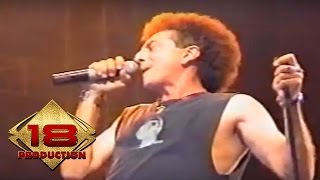 Download lagu God Bless - Bla Bla Bla (Live Cirebon 16 Agustus 2006) mp3