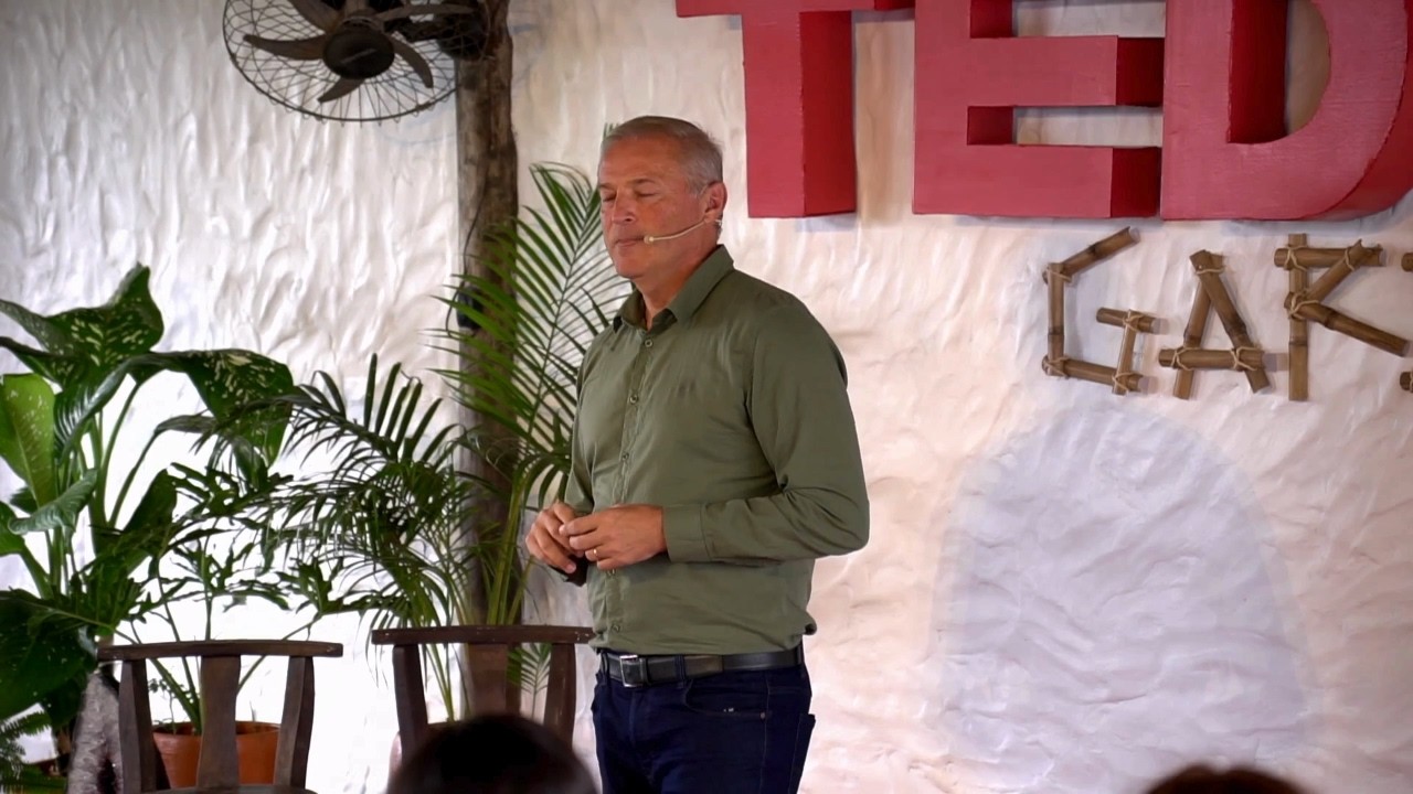 Futuro da energia renovável | Giovane Rosa | TEDxGaropaba