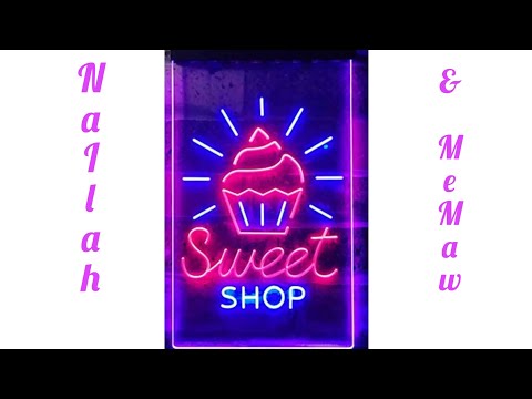 Nailah and Memaw Show, Baking Reese's Peanut butter and chocolate chip muffins 🤤 Baking❤️