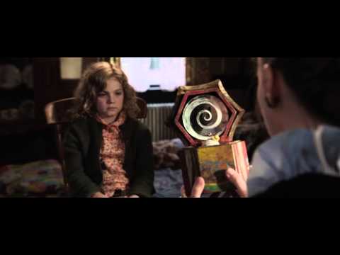 The Conjuring (Clip 'Mom & Dad Tell Me You Have a Friend')