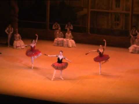 Eight Bolshoi Stars perform Don Quixote Variations & Coda Together!