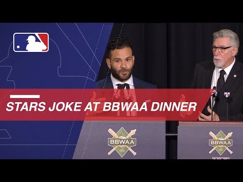 Baseball's stars share laughs at '18 BBWAA Dinner