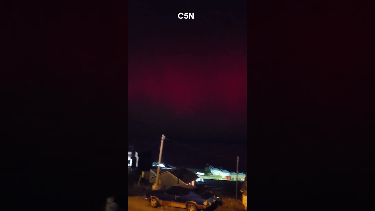 IMPRESIONANTE AURORA AUSTRAL en USHUAIA