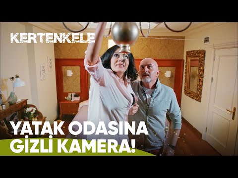 Tülin, Ziya ve Zerrin'in odasına gizli kamera yerleştirdi! -  Kertenkele 24. Bölüm