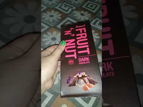 Amul Dark chocolate fruit 'N' nut #amul craving for something sweet grab this 🍫  #darkchocolate