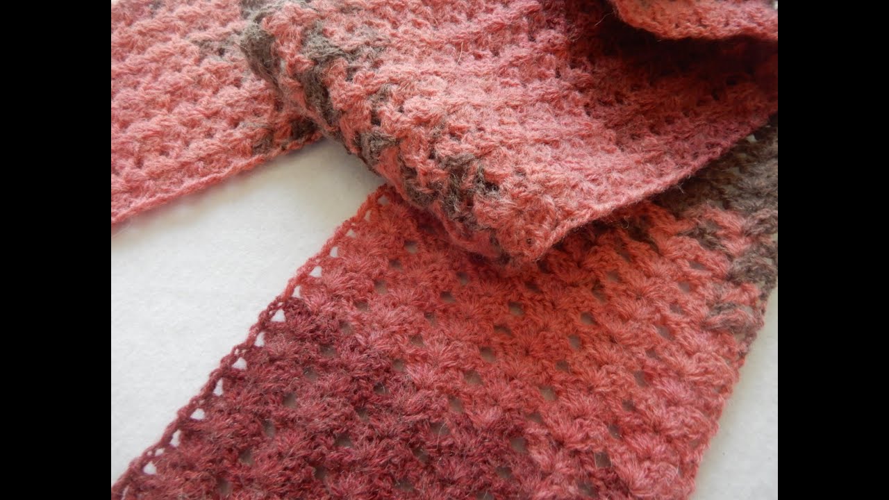 GIFT This Crochet Scarf To Everyone You Know !  Perfect for Beginners