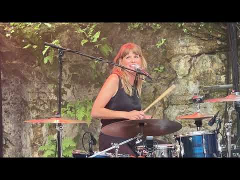 Isolde Lasoen – "Oh Dear", 29. Juni 2024, Midsummer Prog, Valkenburg NL