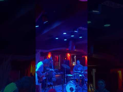 Kostas Maginas Trio - Cluck Old Hen (trad.)