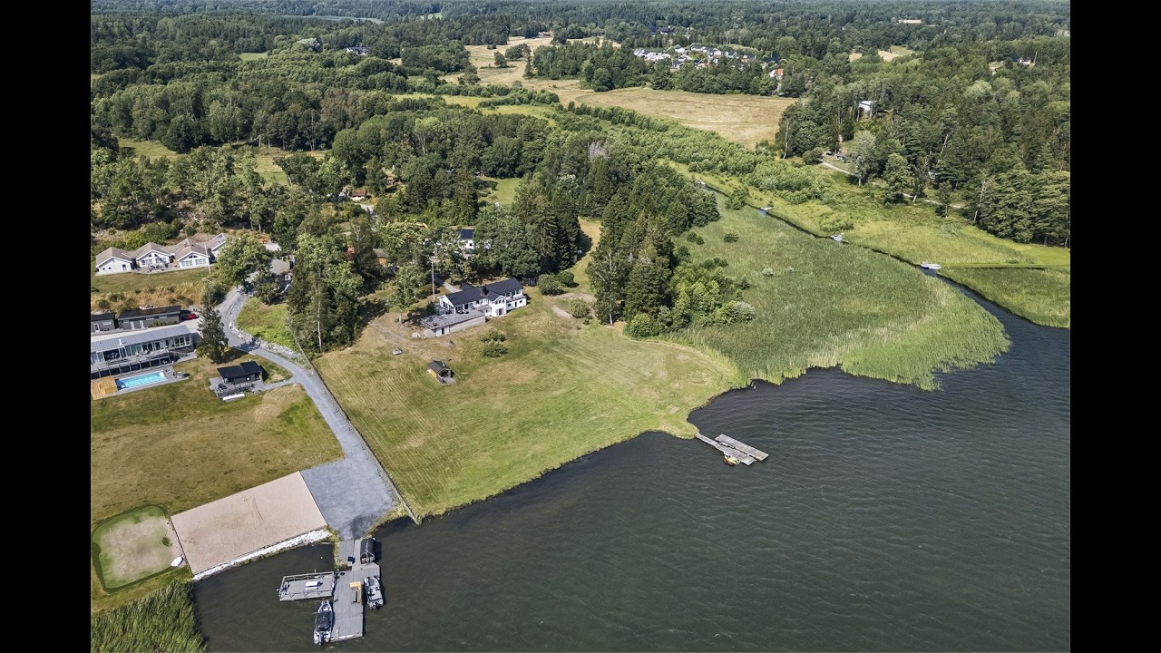 7 rum Villa på Ängholmsvägen 79 Långgarn Norrtälje kommun - video