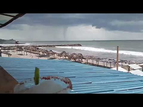 Reportan ´Tromba marina´, en playas de Salgar en Puerto Colombia