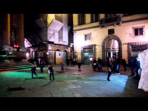 Saturday night at Piazza Tolomei in Siena