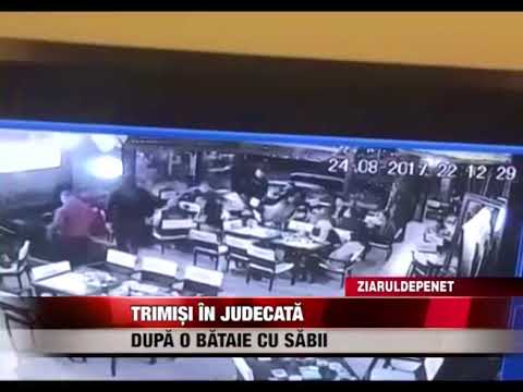 Trimiși în judecată după o bătaie cu săbii