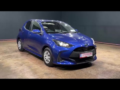 Toyota Yaris 1.5 HYBRID - CRUISE CONTROL - REAR CA - Image 2