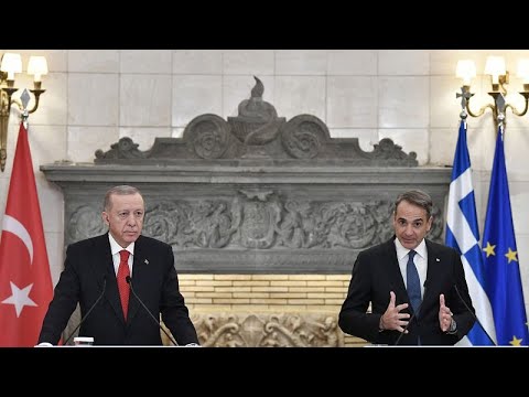 رئيس الوزراء اليوناني يصل تركيا لدفع "مبادرة الصداقة" بين البلدين