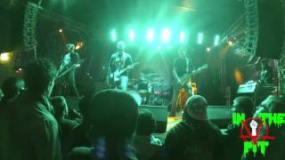 Direct Hit! - Snickers or Reese&#39;s (Pick Up The Pieces)