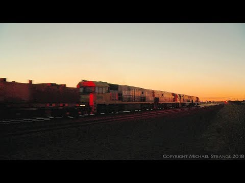 Pacific National Steel & Container Train - PoathTV Australian Railways 2018