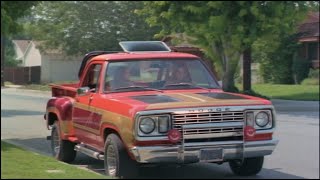 Download lagu Mean girls chase '69 Olds mp3 Download lagu Mean girls chase '69 Olds mp3