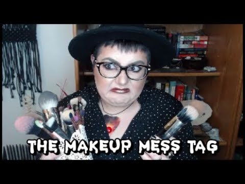 The "Makeup Mess" Tag! | Spooky Lips and Fat Hips