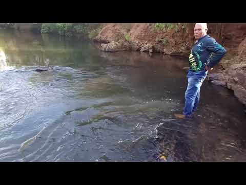Rio cocalzinho de Goiás! Lugar livre pra se nanhar!