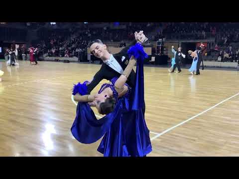 WDSF 2023 BERLIN DANCE FESTIVAL - VIENNESE WALTZ - Luca Teodor & Julia Denisa - U21 World Champions