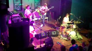 Deerhoof / Live at Altar Bar [part 4] / "The Merry Barracks"