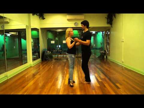 Samba de Gafieira Basic tutorial